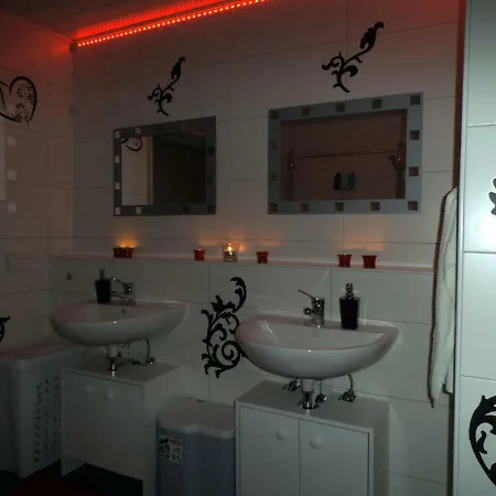 익스클루시브-미타파르트멘트 아파트 *